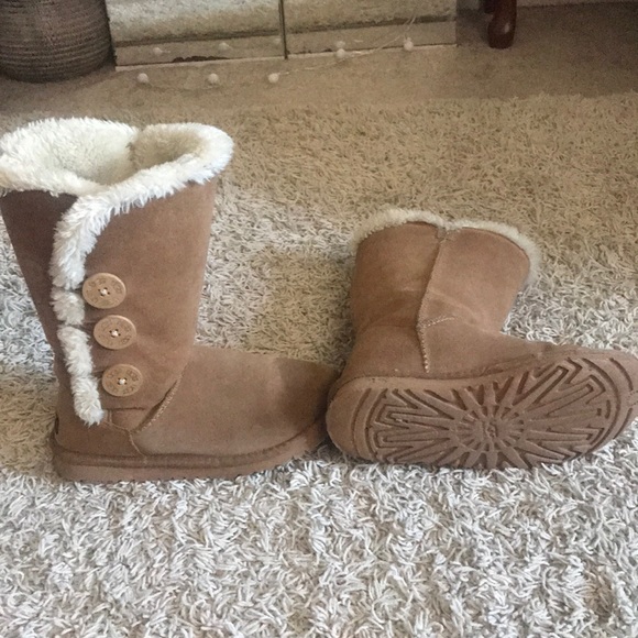 Ugg boots - Picture 4 of 7